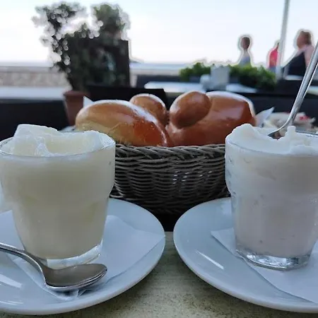 Neryhome Oda ve Kahvaltı *