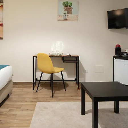 Bed and Breakfast Neryhome Giardini Naxos